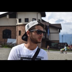 Meet your Posher, Garegin